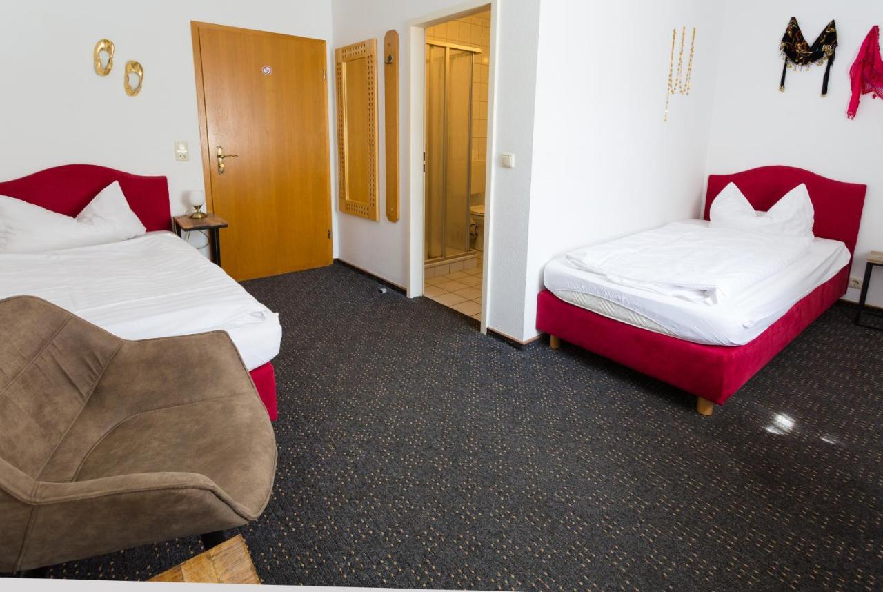 Hotel & Ferienwohnungen Bohlenblick Saalfeld Saale Extérieur photo