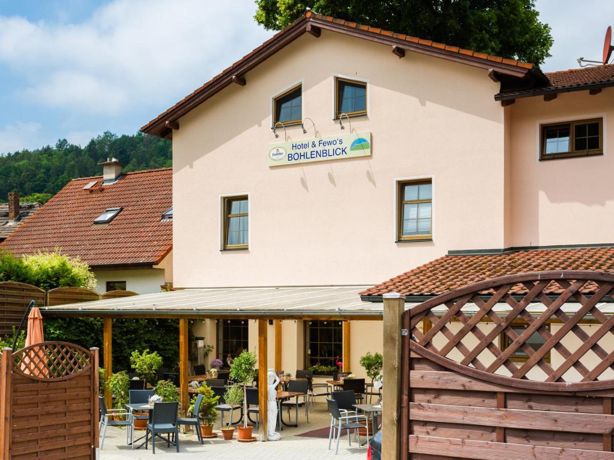 Hotel & Ferienwohnungen Bohlenblick Saalfeld Saale Extérieur photo