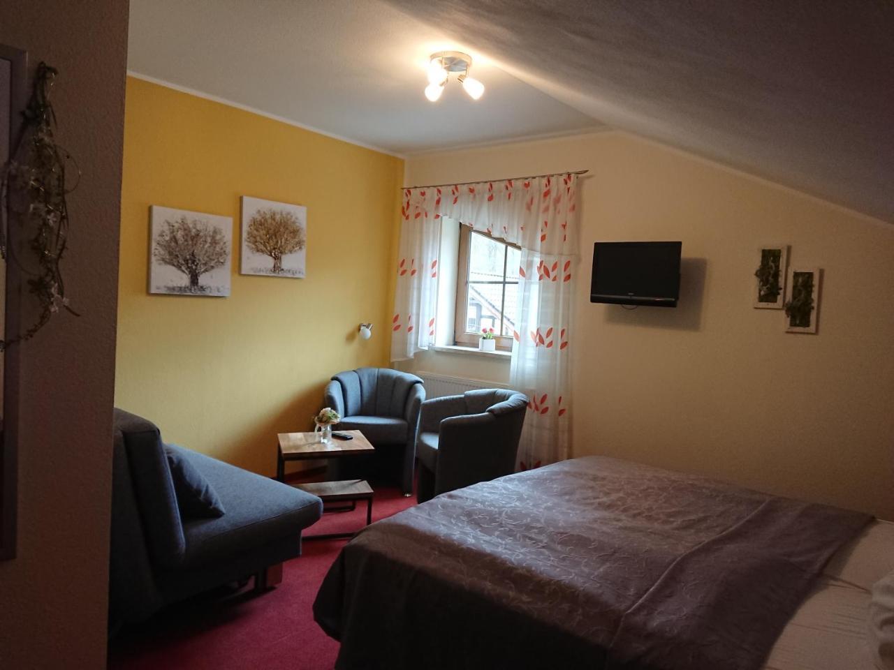 Hotel & Ferienwohnungen Bohlenblick Saalfeld Saale Extérieur photo