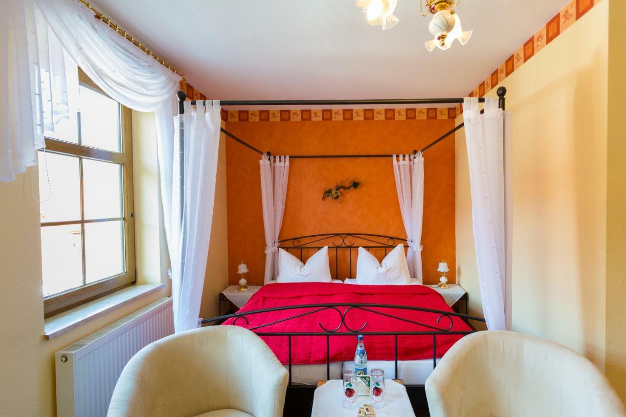 Hotel & Ferienwohnungen Bohlenblick Saalfeld Saale Extérieur photo