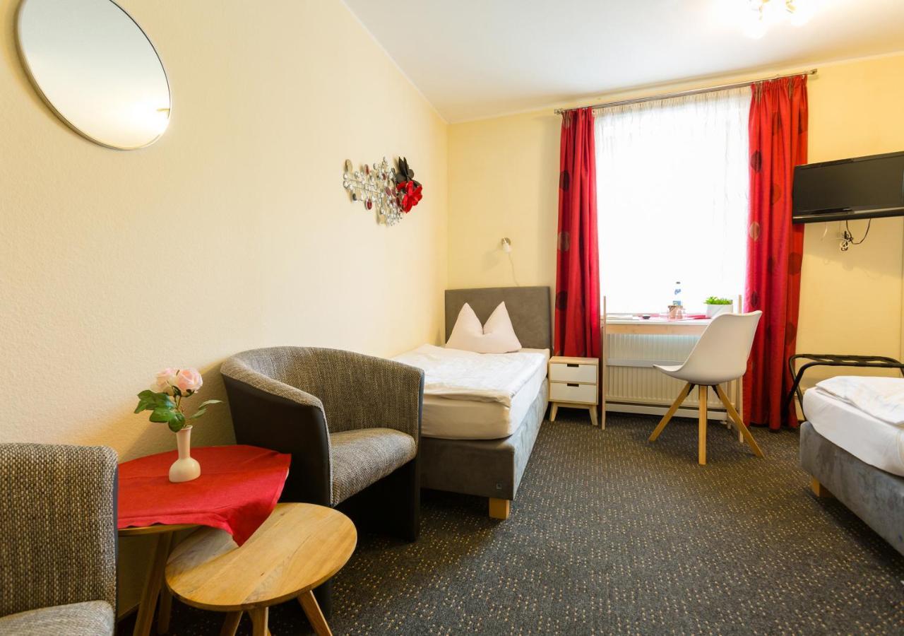 Hotel & Ferienwohnungen Bohlenblick Saalfeld Saale Extérieur photo